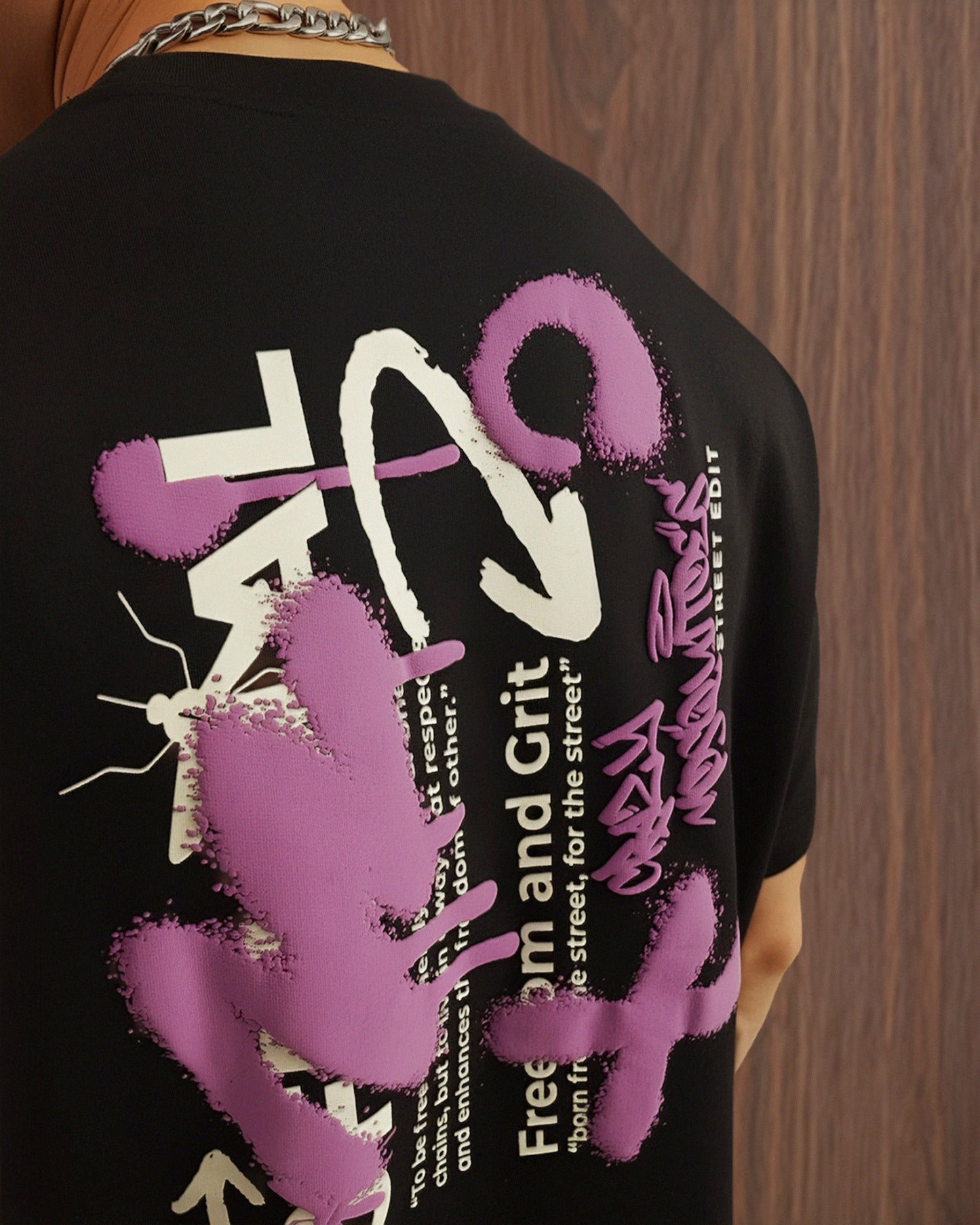 Graffiti Tee Black