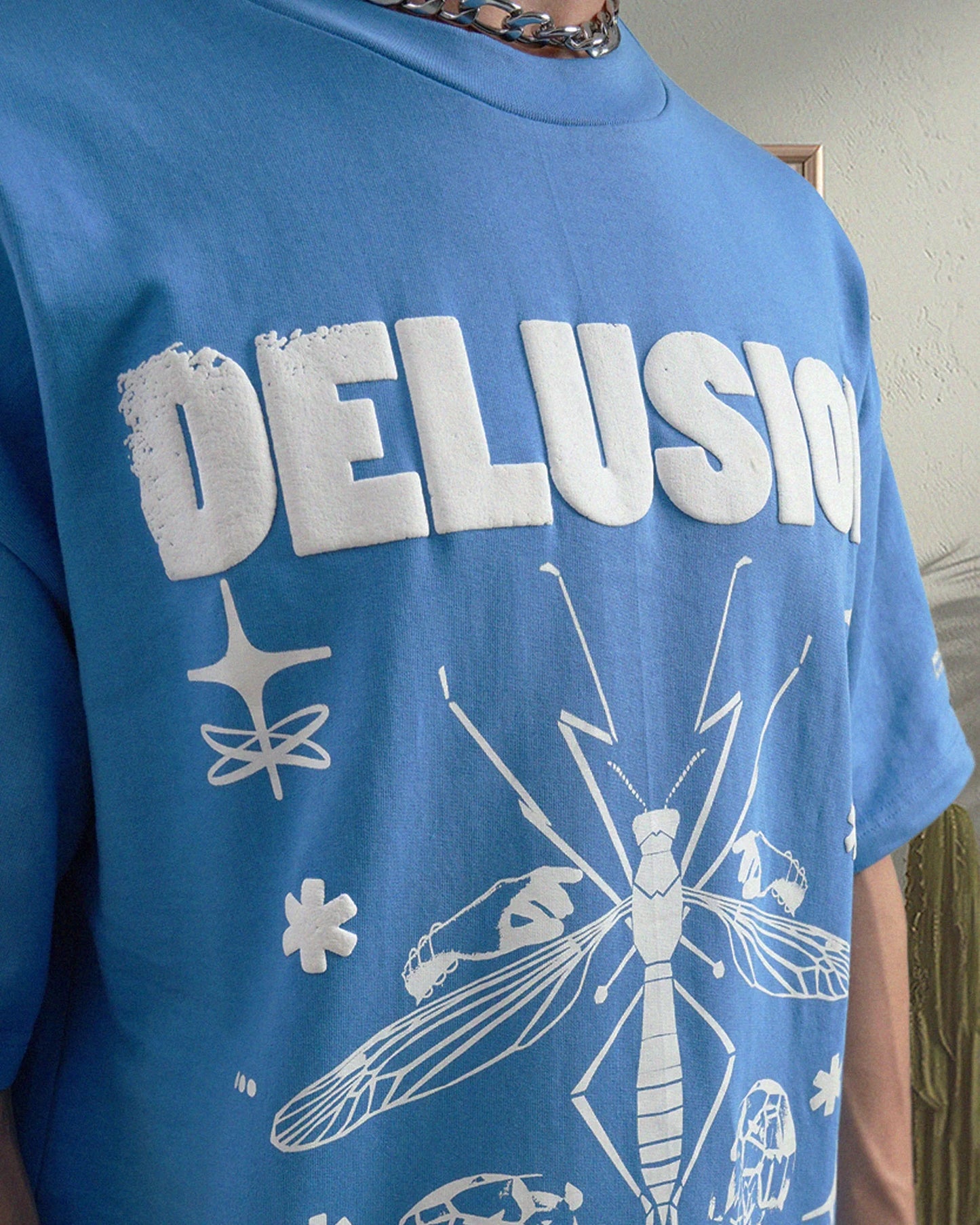 Delusion Tee Sky